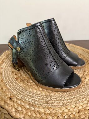 Tommy Hilfiger Black Perforated Open-Toe Slingback Mules